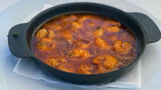 Nom Restaurant - 8