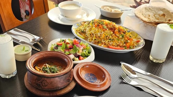 Kashmir Valley Restaurant dogana - 5
