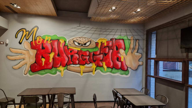 Monburger - 8