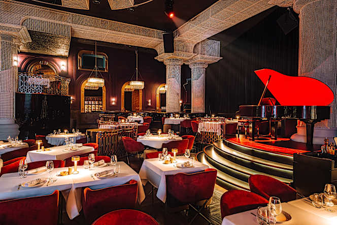 DREAM Dinner Show Dubai - 1