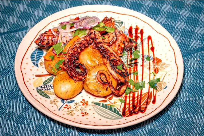 Picota - A Mesa do Largo - 3