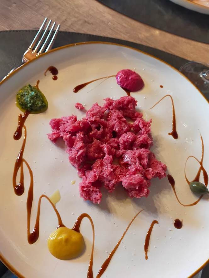 Il Lago Dei Cigni - Glamping & Restaurant - 1