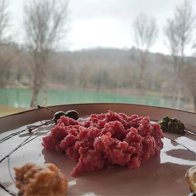 Il Lago Dei Cigni - Glamping & Restaurant - 2