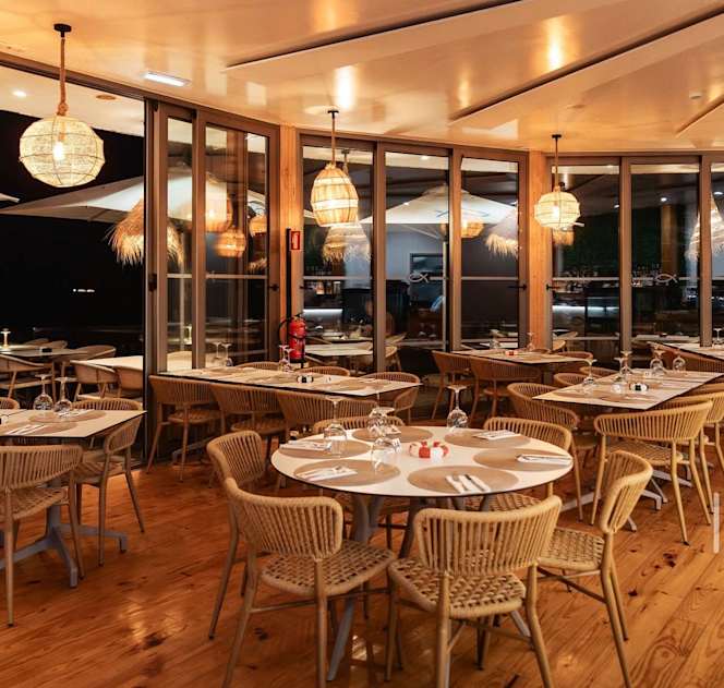 Roca Beach Restaurant - 7