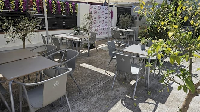 El Patio Group - 8