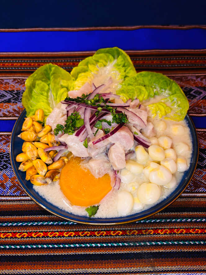 Makis Nikkei & Cocktails - 8