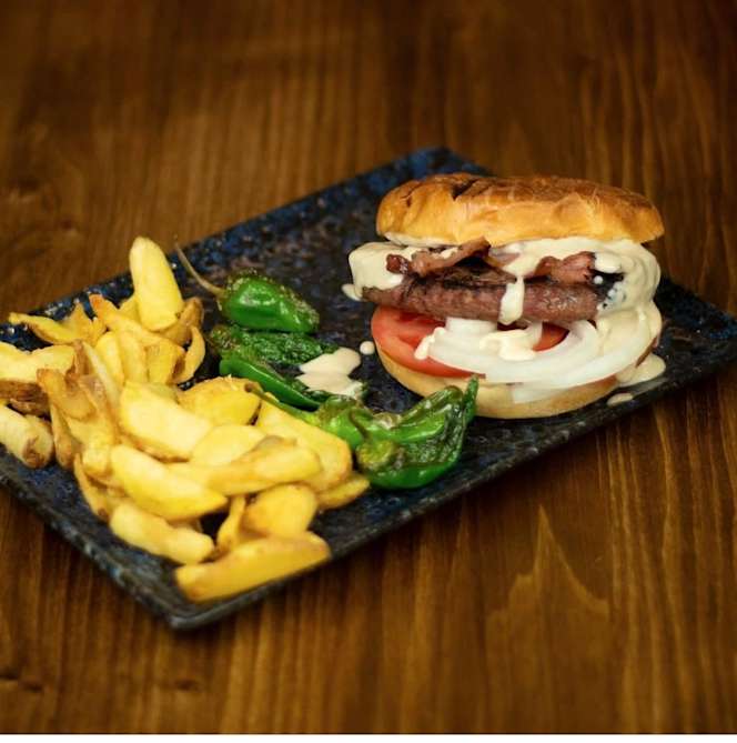 Bodeguita La Callejuela - 4