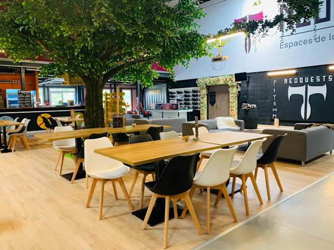 York Café - Neoquests - 1