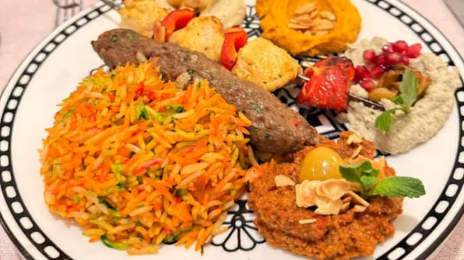 Leila Restaurant - 7