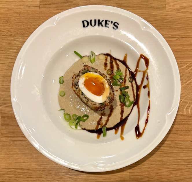 Duke’s British Brasserie - 2