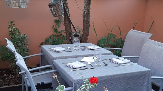 L'Auberge Fleurie - 8