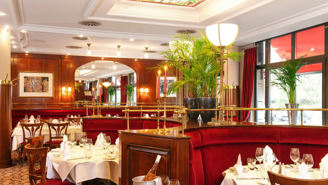 CHEZ VICTOR'S – Brasserie Parisienne - 4