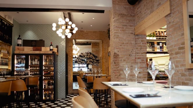 Reserva Iberica The Kitchen - 8