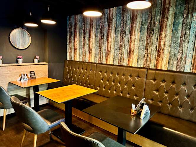 Rooni Restaurant - 0