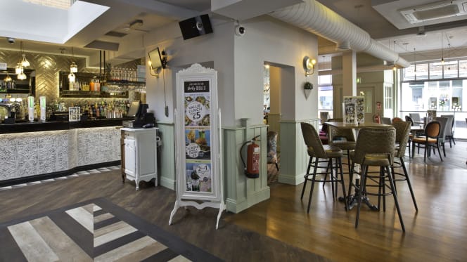 Slug & Lettuce Poole - 4