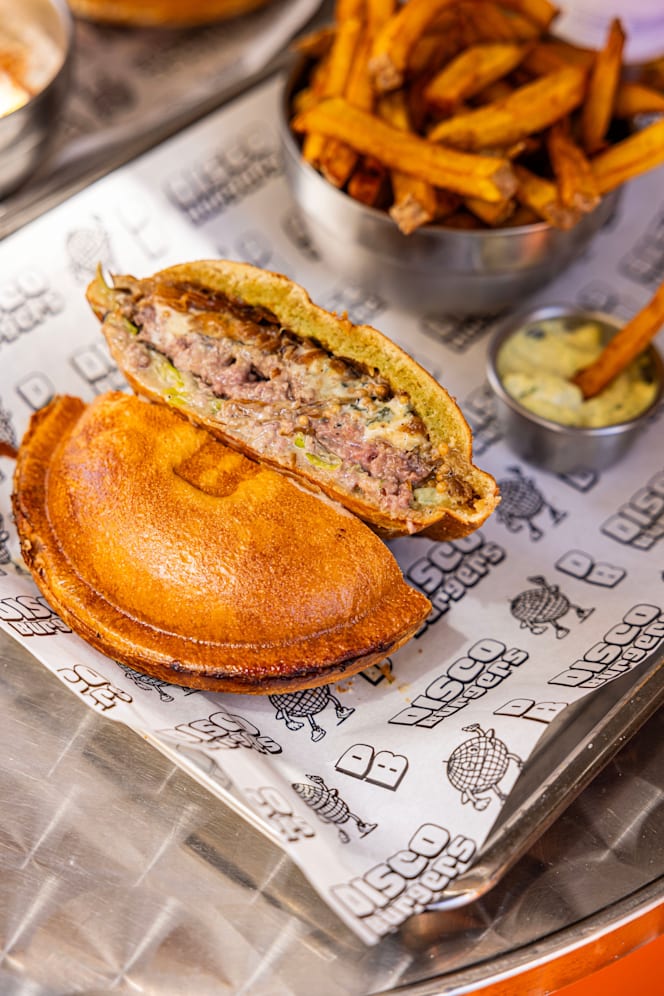 DISCO BURGERS - 6