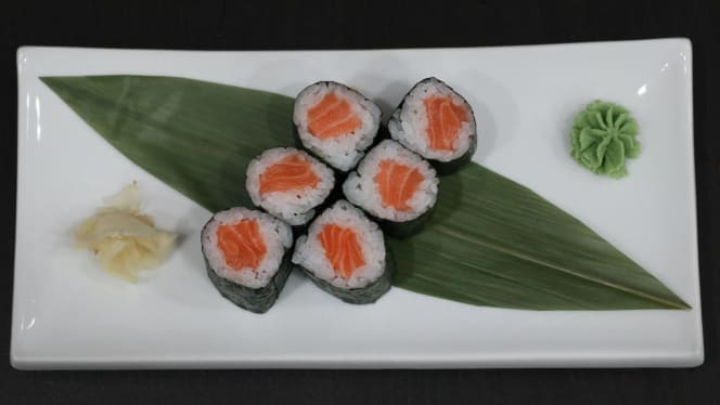 Dragon Sushi and Ramen Bar - 4