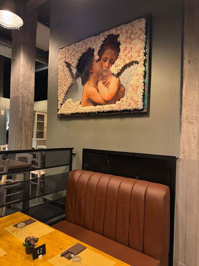 Da Vittoria Pizzeria Cucina e Vino - 2