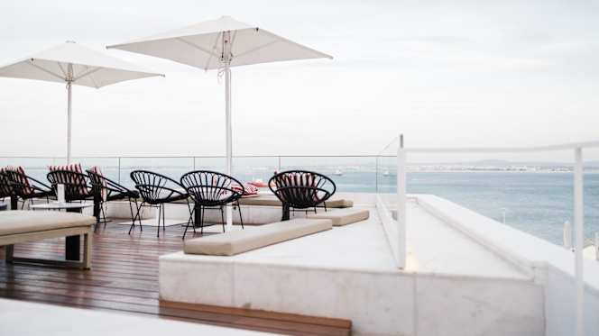 Memmo Alfama Wine Bar & Terrace - 6