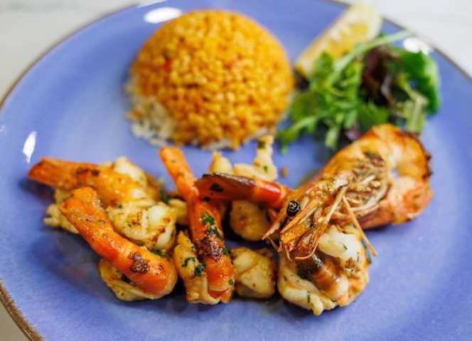 Burlingtons Fish & Restaurant - 7