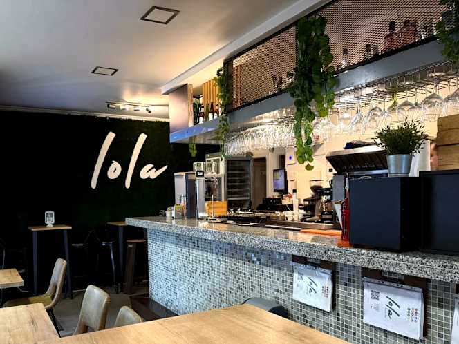 Lola Gastro Bar - 0