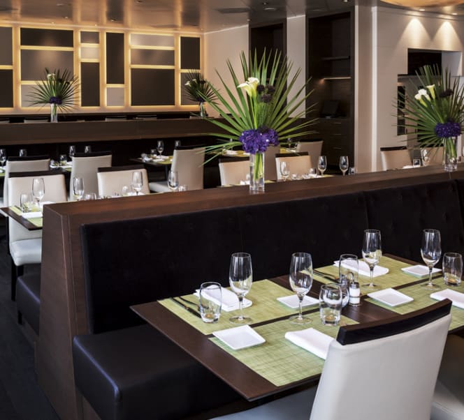 Mövenpick Restaurant Lausanne - 8