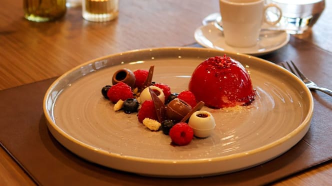 Route Twenty-Six Restaurant im Sheraton Zurich Hotel - 3