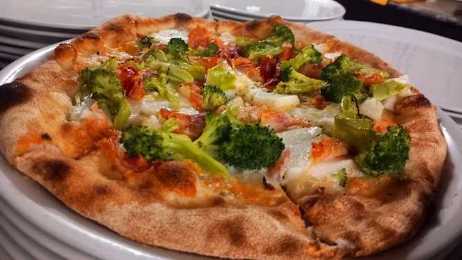 Luna Rossa Ristorante Pizzeria Sala Ricevimenti - 2