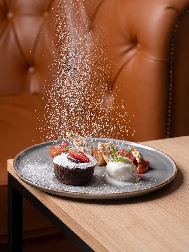 Vibes Restaurant & Bar - 3