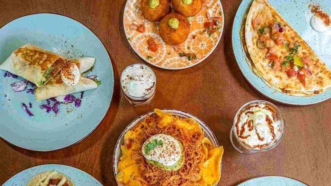 Con Limón y sal Caletillas - 0