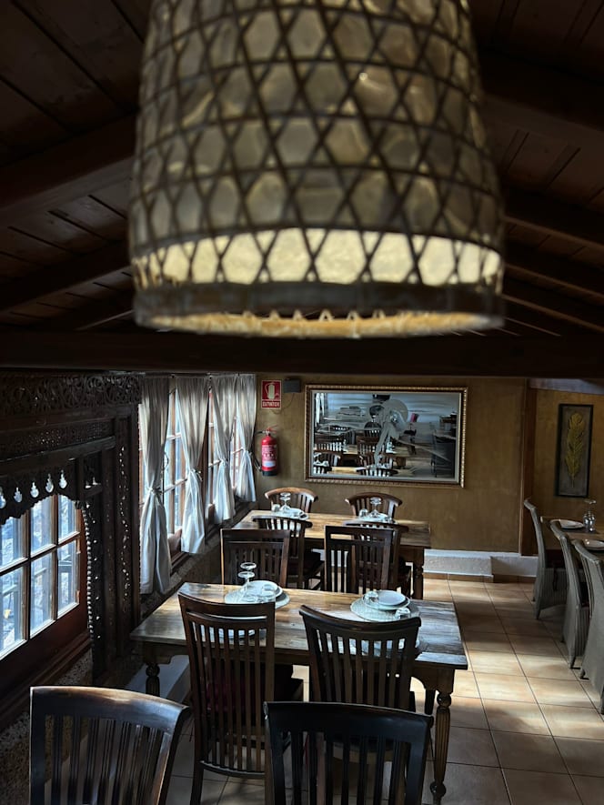 Himalayan Curry and Tandoor House - 2