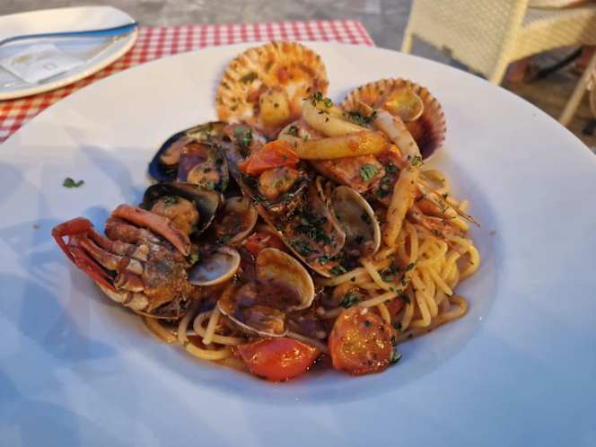 Trattoria y Pizzería Capitol - 3