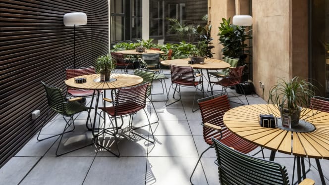 Ascent by Eboca Restaurant - 8