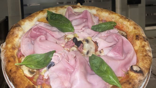 Pizzeria Entrée - 1
