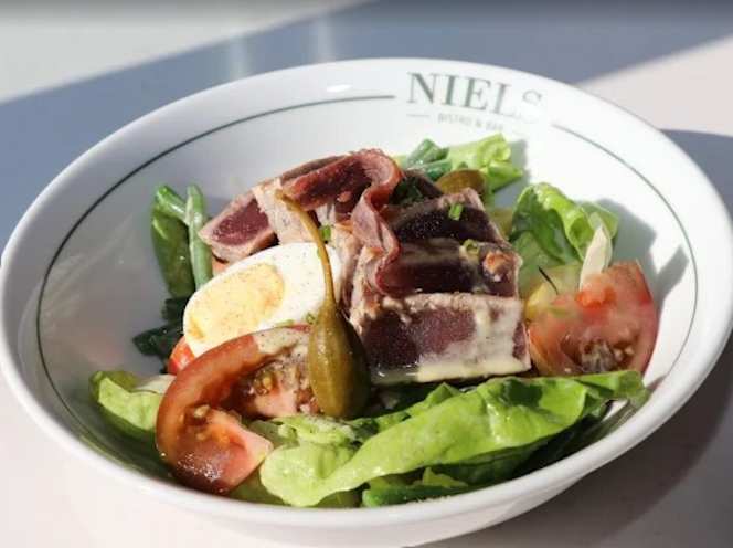 Niels Bistro & Bar - 0