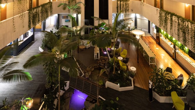 Atrium Lobby - Esplanade Restaurant & Terrace, Darwin City (NT)