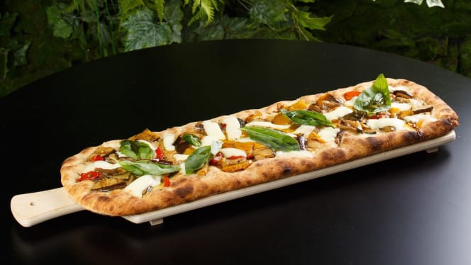 Johnny Take U Pizza in Pala and Bistrot in Casagiove Restaurant