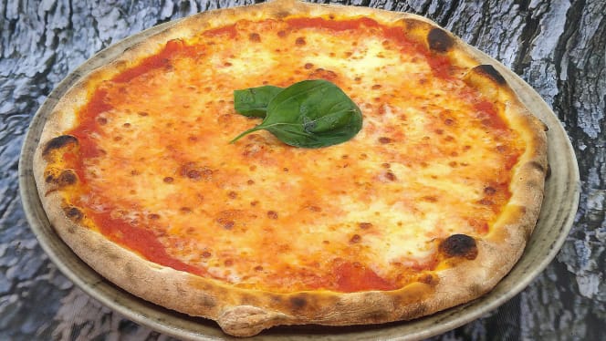 Boretti  Pizza Margherita alla Boretti