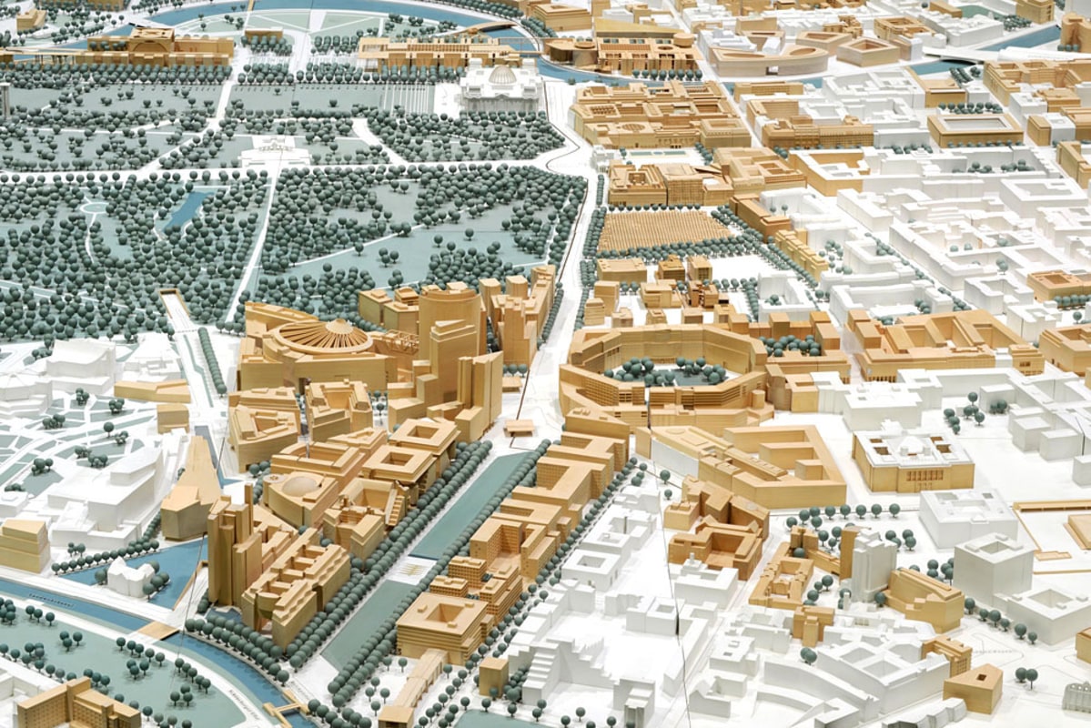 Physical model showing the reconstruction in Potsdamer Platz