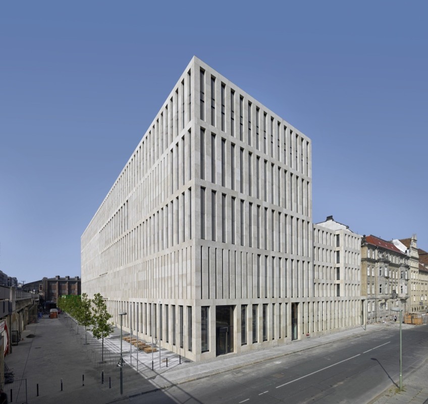 Jacob und Wilhelm Grimm Zentrum, Berlin