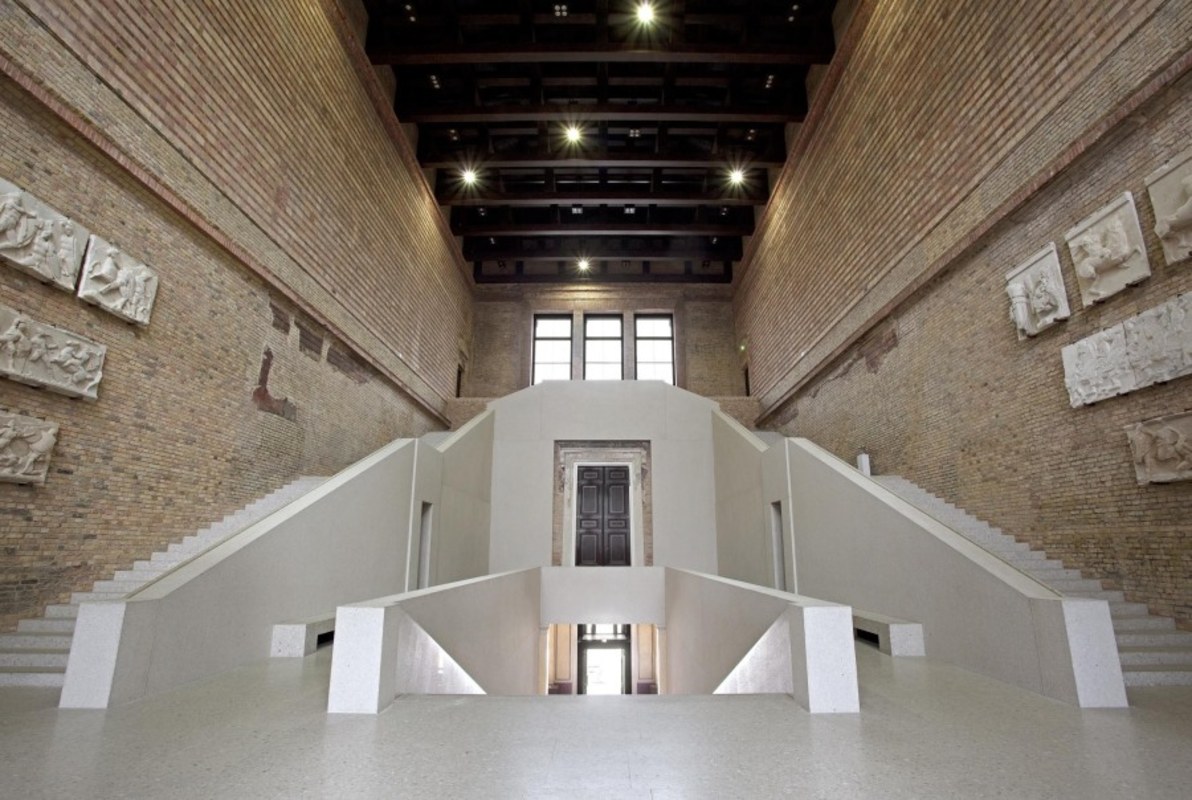 Neues Museum entrance hall
