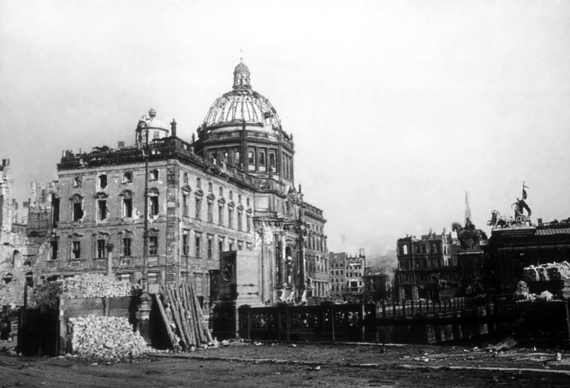 Berlin Palace destroyed after the war