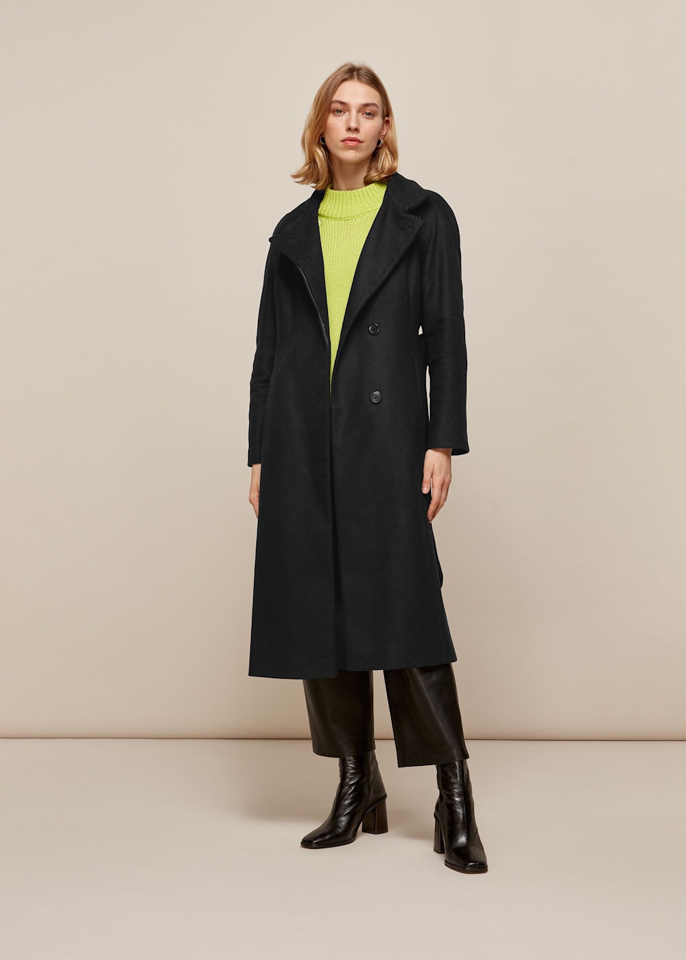 Long neck coat hotsell