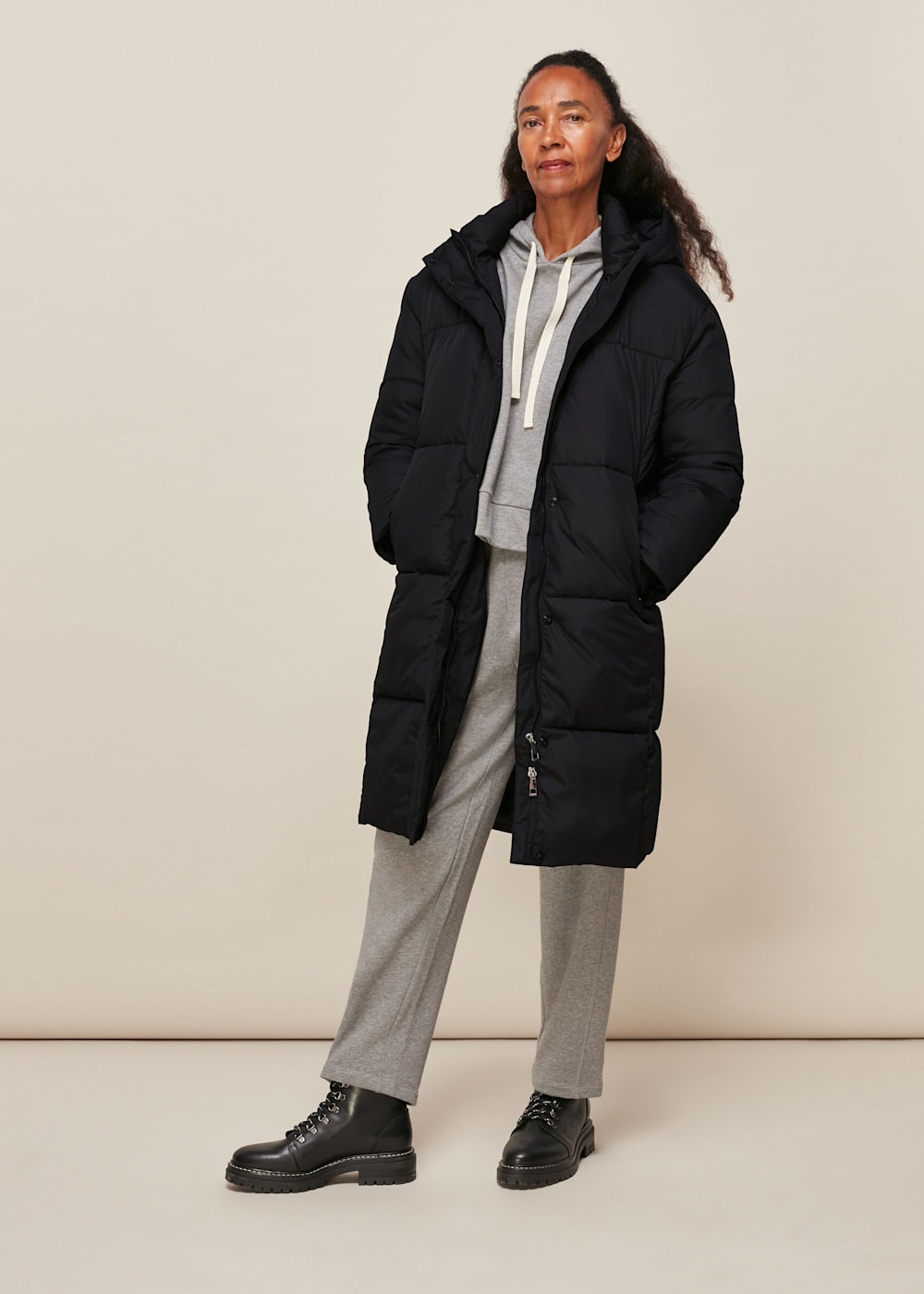 Black hooded puffer jackets sales