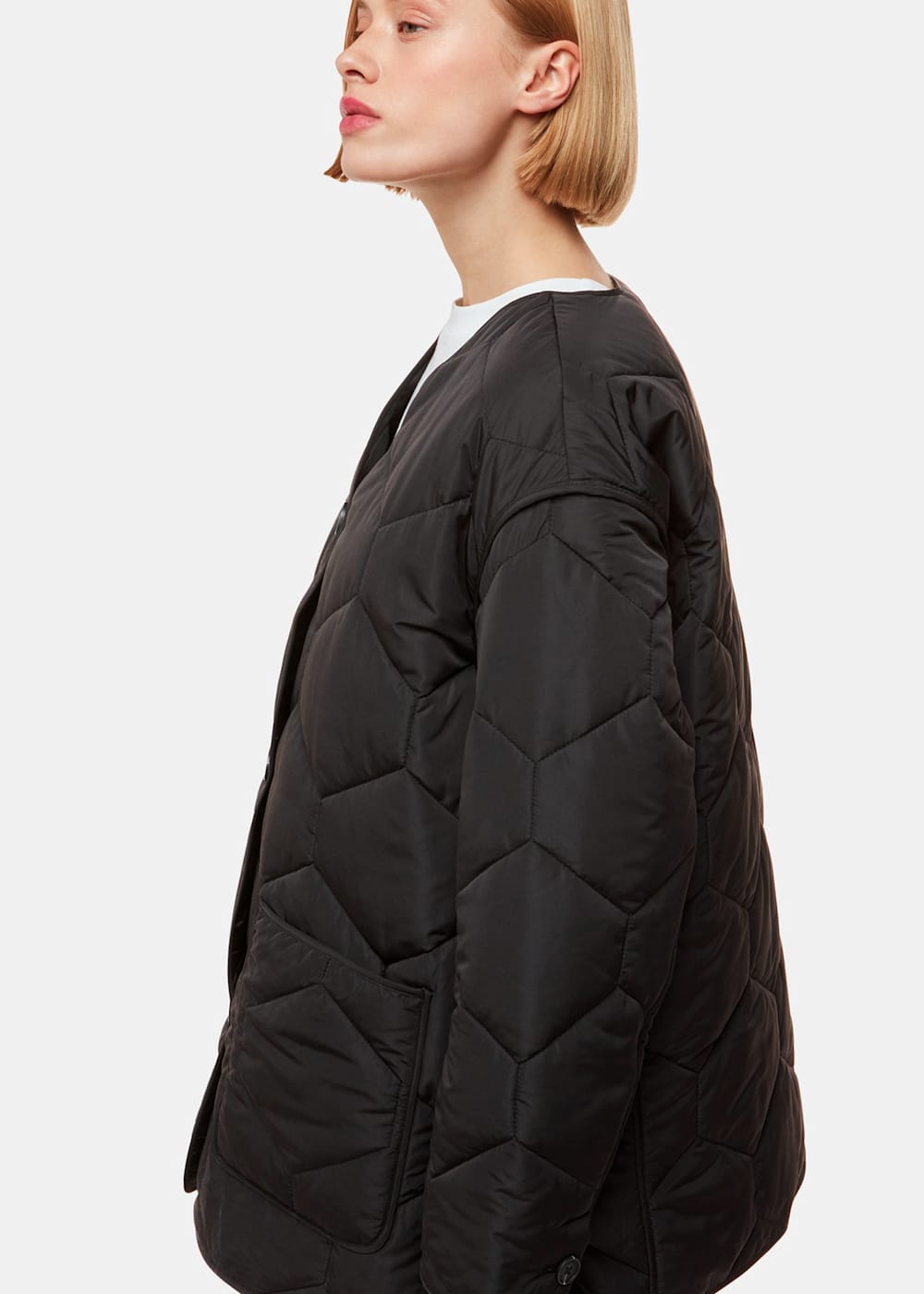 Short black quilted jacket online
