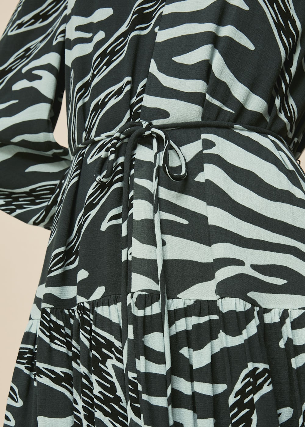 whistles-graphic-zebra-print- whistles-graphic-zebra-print-