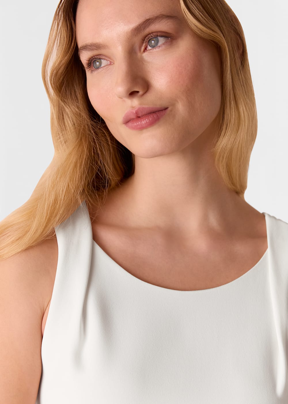 White tie jumpsuit shop