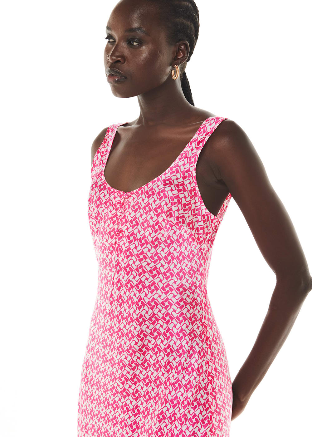 Two tone pink dress shop
