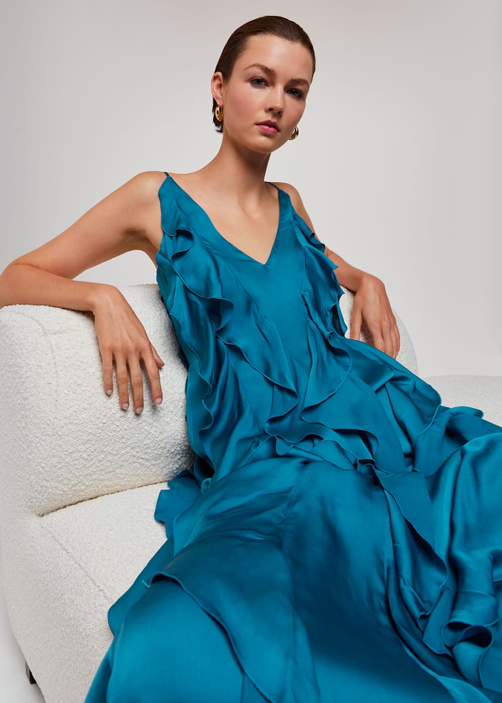 Ruffle maxi dress uk on sale
