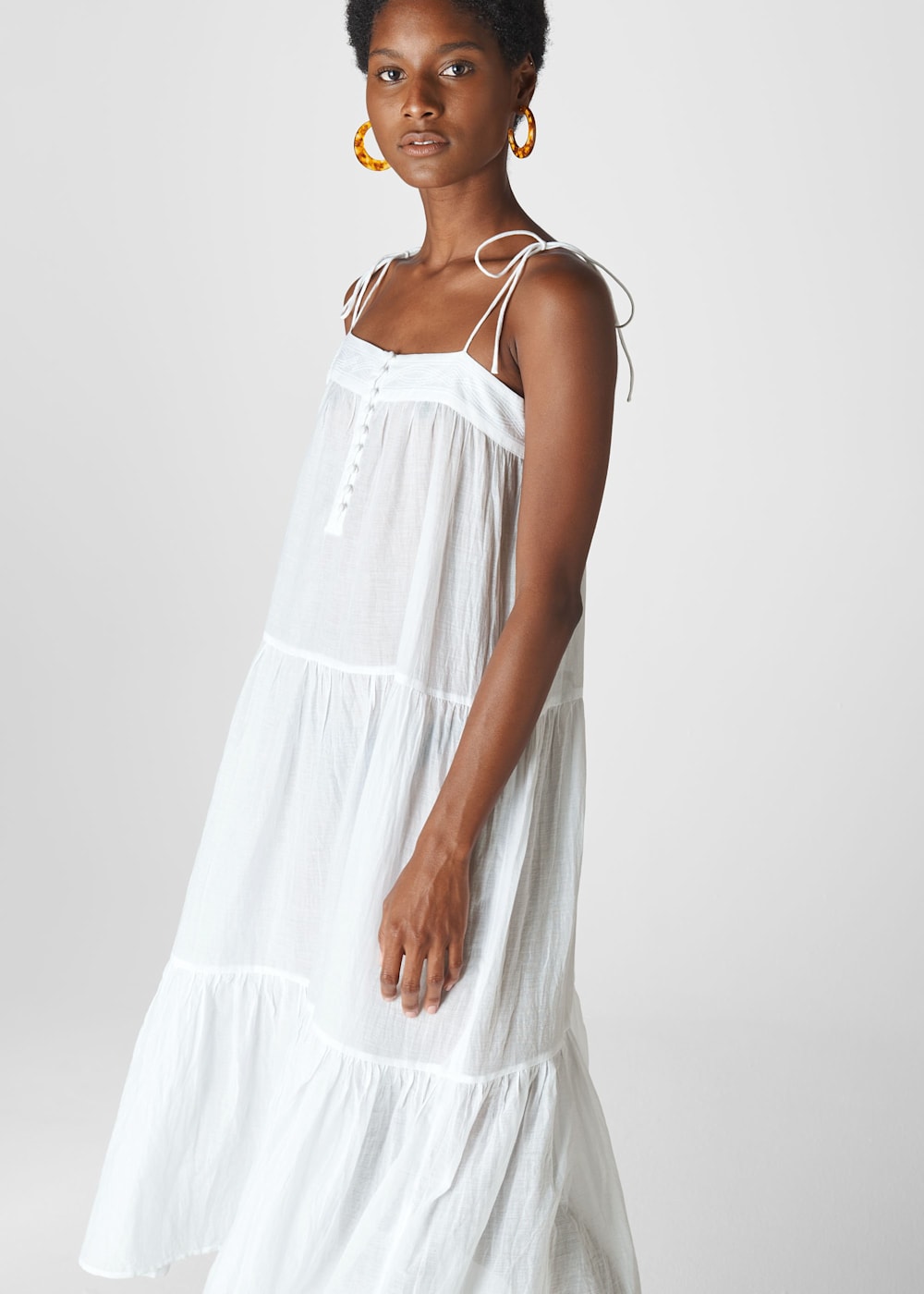 White beach gown 2025